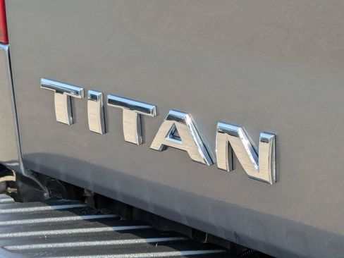 Used 2015 Nissan Titan SL w/ SL Moonroof Package AWD/4WD image 33
