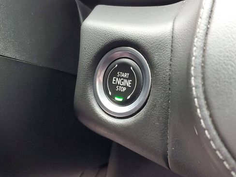 Used 2023 Chevrolet Suburban Z71 w/ Z71 Off-Road Package image 17