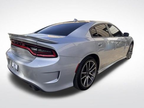 Used 2023 Dodge Charger R/T RWD image 3