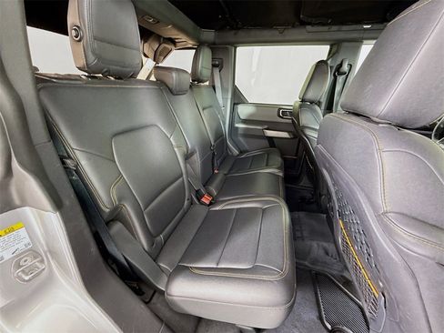 Used 2022 Ford Bronco Badlands image 27