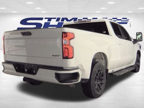 Used 2023 Chevrolet Silverado 1500 RST image 6