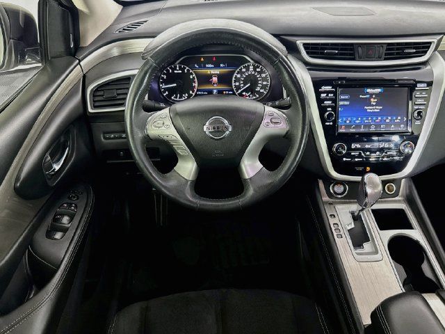 Used 2018 Nissan Murano SV FWD image 14