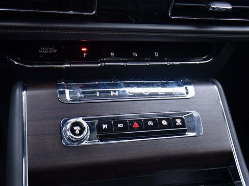 New 2026 Lincoln Aviator Reserve w/ Illumination Package image 32