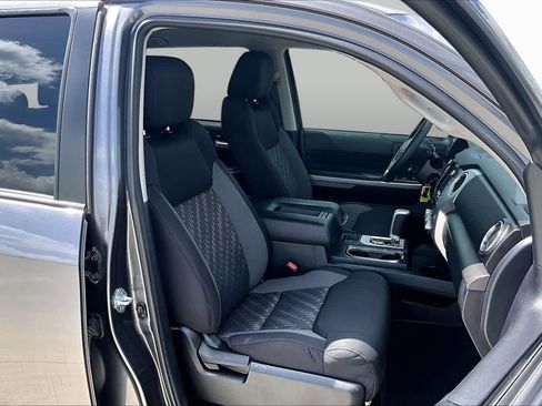Used 2021 Toyota Tundra SR5 RWD image 9