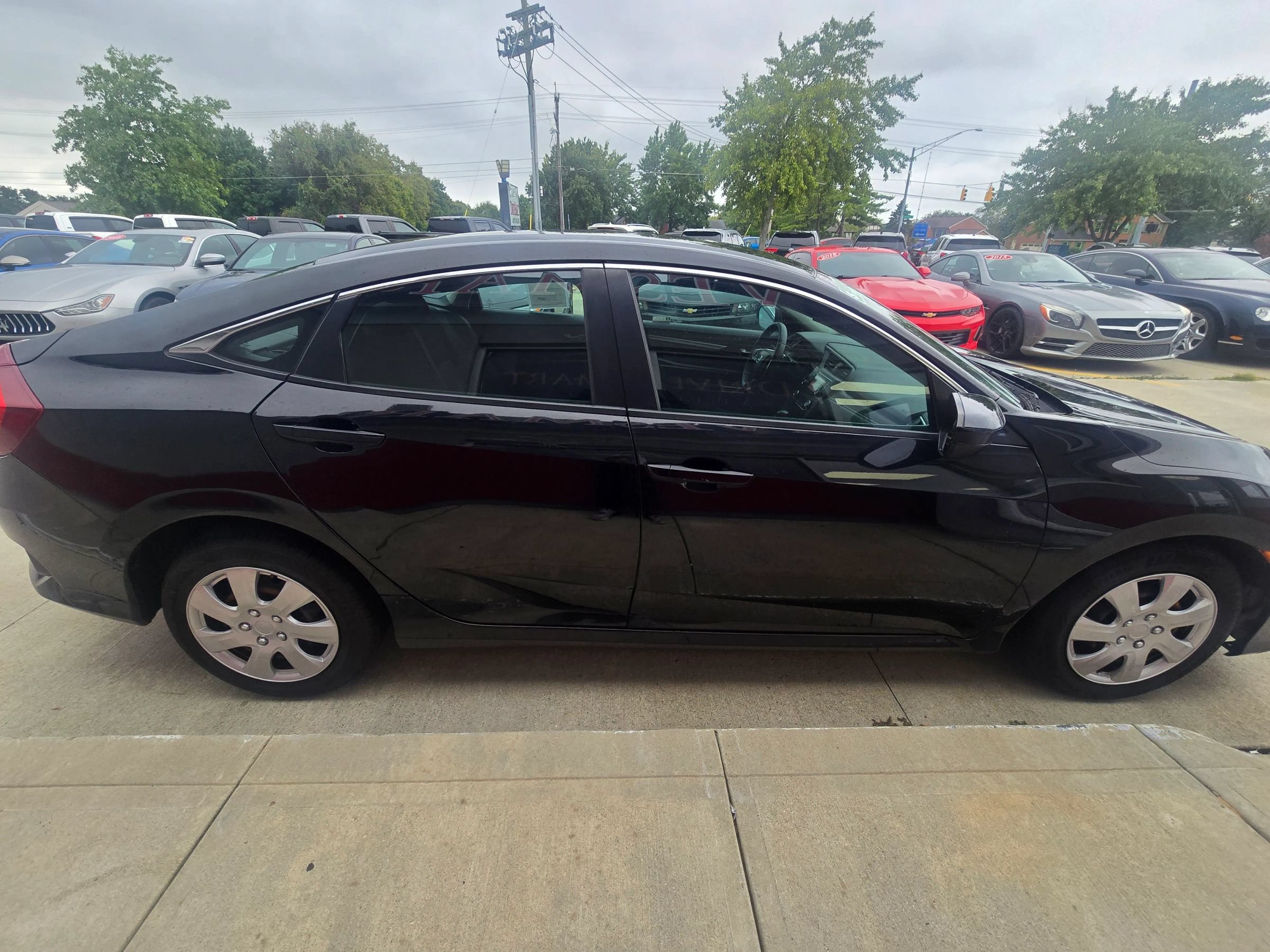 Used 2021 Honda Civic LX image 6