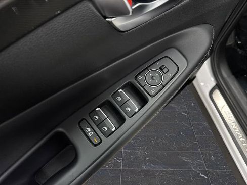 Used 2023 Hyundai Santa Fe SEL Premium image 32