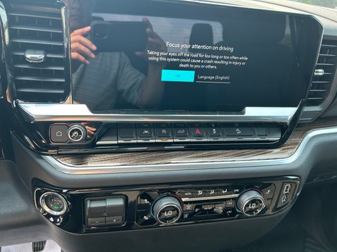New 2026 Chevrolet Silverado 1500 RST AWD/4WD image 17