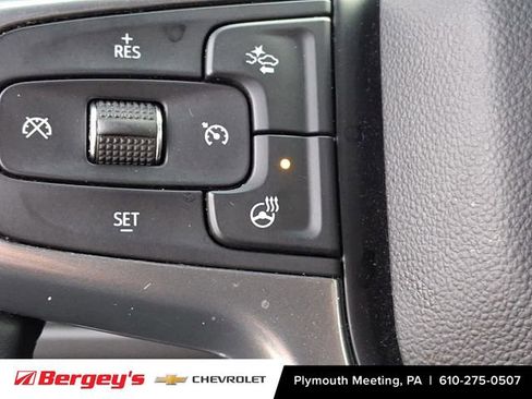 Certified 2024 Chevrolet Suburban Premier image 28