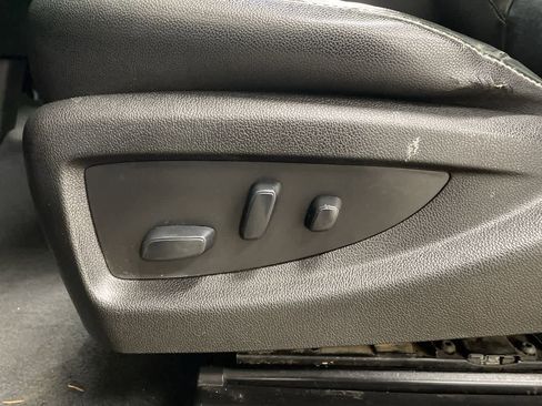 Used 2019 GMC Sierra 2500 SLT w/ Duramax Plus Package image 15