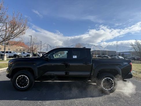 New 2025 Toyota Tacoma TRD Off-Road image 1