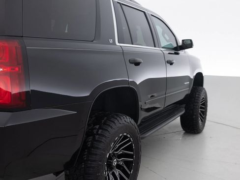 Used 2017 Chevrolet Tahoe LT w/ LT Midnight Edition AWD/4WD image 14