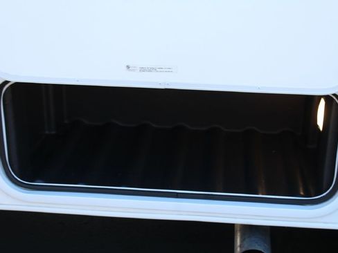 Used 2022 Ford E-450 and Econoline 450 Super Duty w/ Motorhome Prep Package image 71