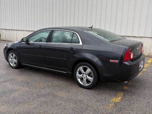 Used 2010 Chevrolet Malibu LT FWD image 6