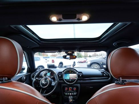 Used 2024 MINI Cooper Clubman S image 35