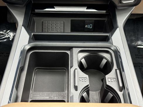 Used 2023 Ford F250 Lariat w/ Lariat Ultimate Package image 7