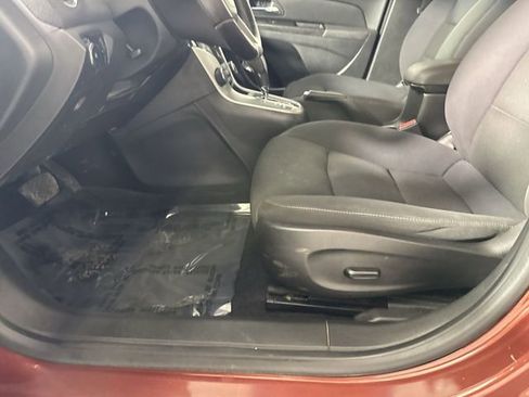 Used 2012 Chevrolet Cruze LT image 20