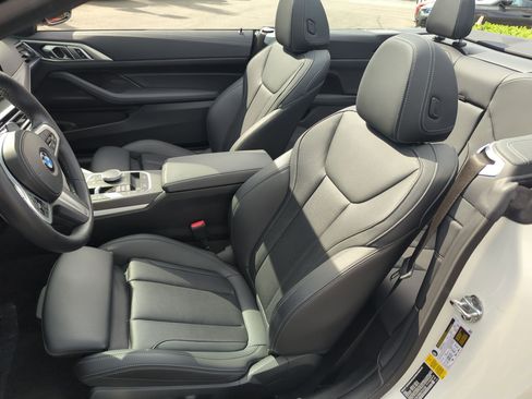 Certified 2024 BMW 430i Convertible w/ M Sport Package image 16