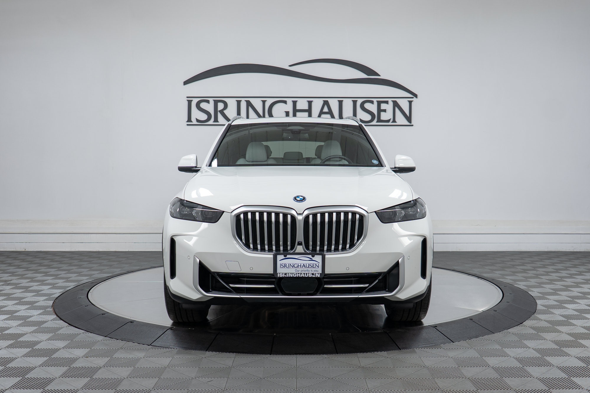 Certified 2024 BMW X5 xDrive50e AWD/4WD image 2