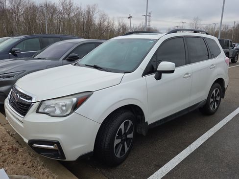 Used 2017 Subaru Forester 2.5i Limited image 4