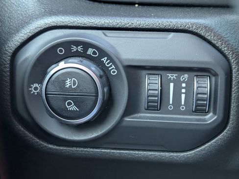 Used 2021 Jeep Gladiator Mojave image 21