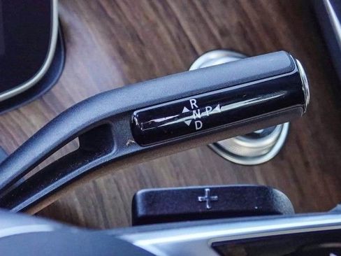 Used 2024 Mercedes-Benz C 300 Sedan image 17