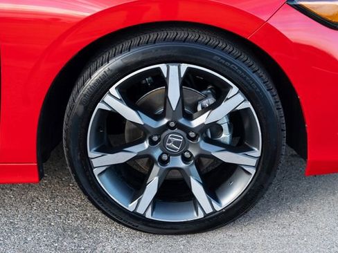 Used 2025 Honda Civic Sport Touring image 11