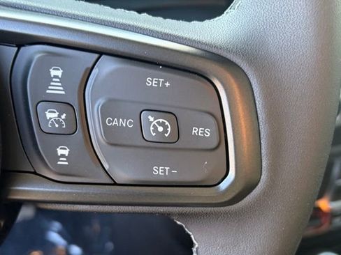 New 2026 Jeep Wrangler Unlimited Rubicon image 17