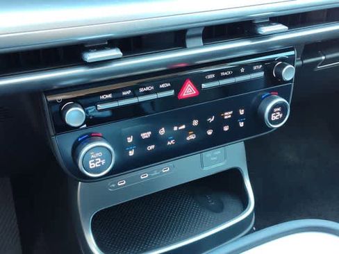 New 2026 Hyundai Ioniq 9 SEL image 20