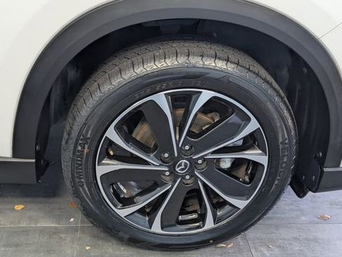 Used 2023 MAZDA CX-5 AWD 2.5 S w/ Premium Plus Pkg image 17