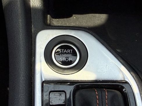 Used 2023 Nissan Sentra SR w/ Electronics Package FWD image 21