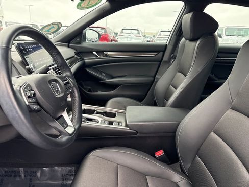 Used 2021 Honda Accord Sport image 13