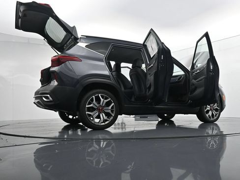 Used 2021 Kia Seltos S AWD/4WD image 48
