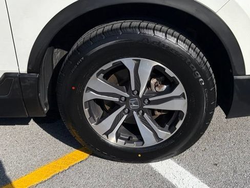 Used 2020 Honda CR-V LX image 11