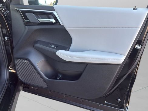 New 2026 Mitsubishi Outlander SE FWD image 31