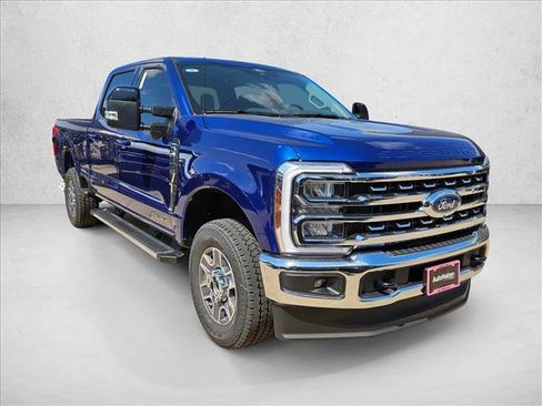 New 2026 Ford F250 Lariat w/ FX4 Off-Road Package image 7