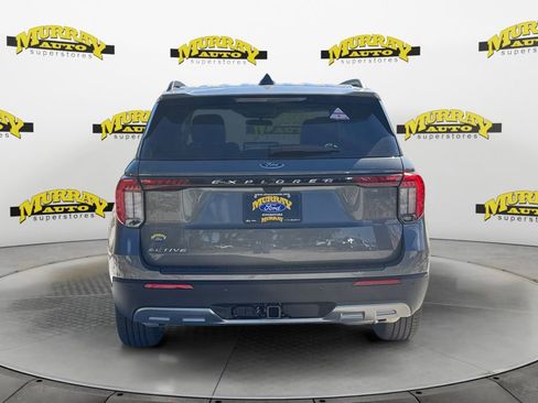 New 2026 Ford Explorer Active w/ Active Comfort Package image 4