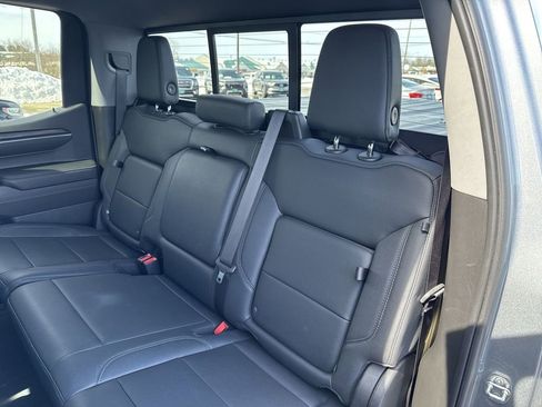 Certified 2023 GMC Sierra 1500 SLT w/ SLT Premium Plus Package AWD/4WD image 23