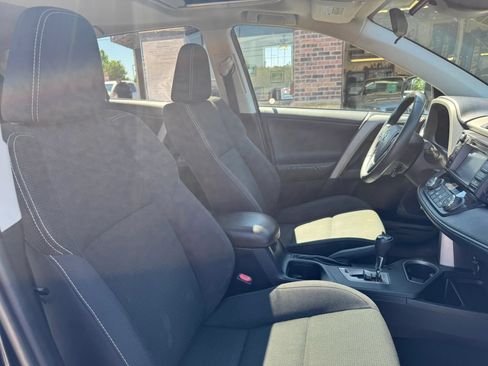Used 2017 Toyota RAV4 XLE w/ Plus Special Value Package AWD/4WD image 37