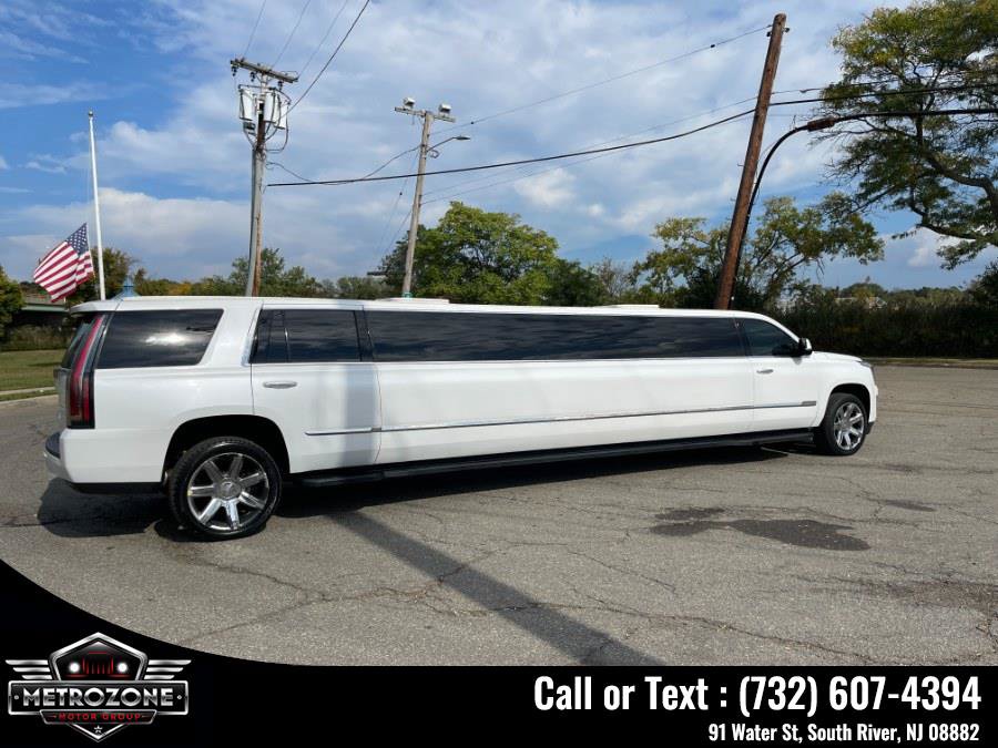 Used 2016 Cadillac Escalade 2WD image 7