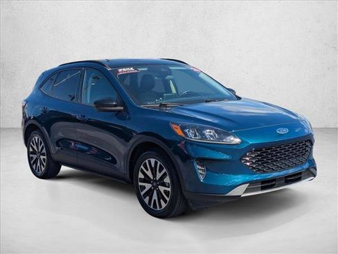 Used 2020 Ford Escape SE Sport image 3