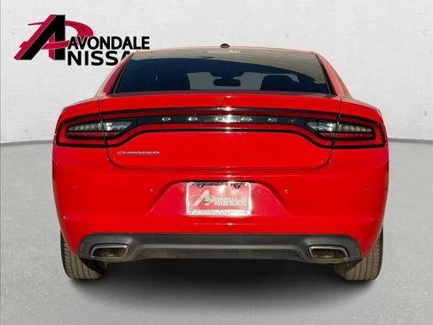 Used 2022 Dodge Charger SXT image 5