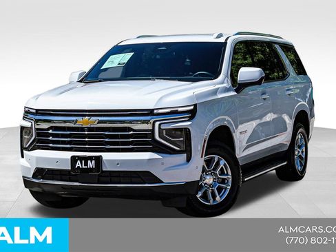 Used 2025 Chevrolet Tahoe LT AWD/4WD image 1