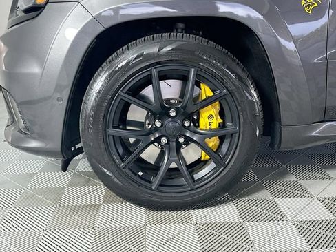 Used 2019 Jeep Grand Cherokee Trackhawk AWD/4WD image 30