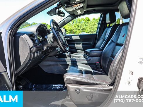 Used 2024 Dodge Durango GT RWD image 18