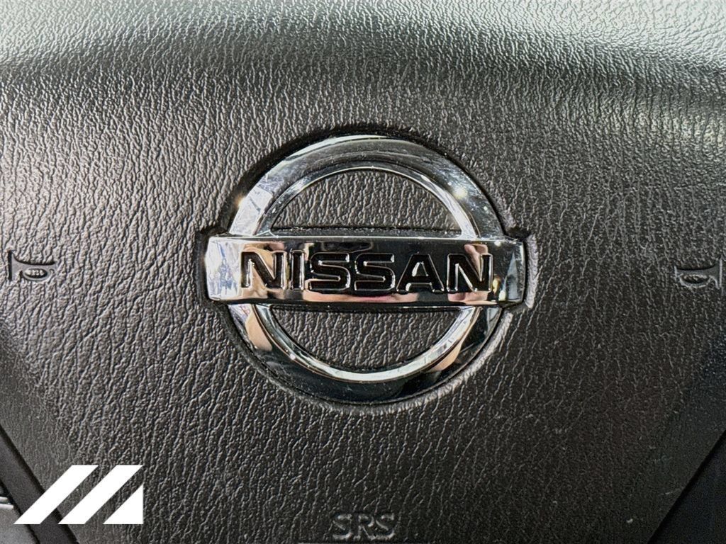 Used 2019 Nissan Pathfinder Platinum AWD/4WD image 35