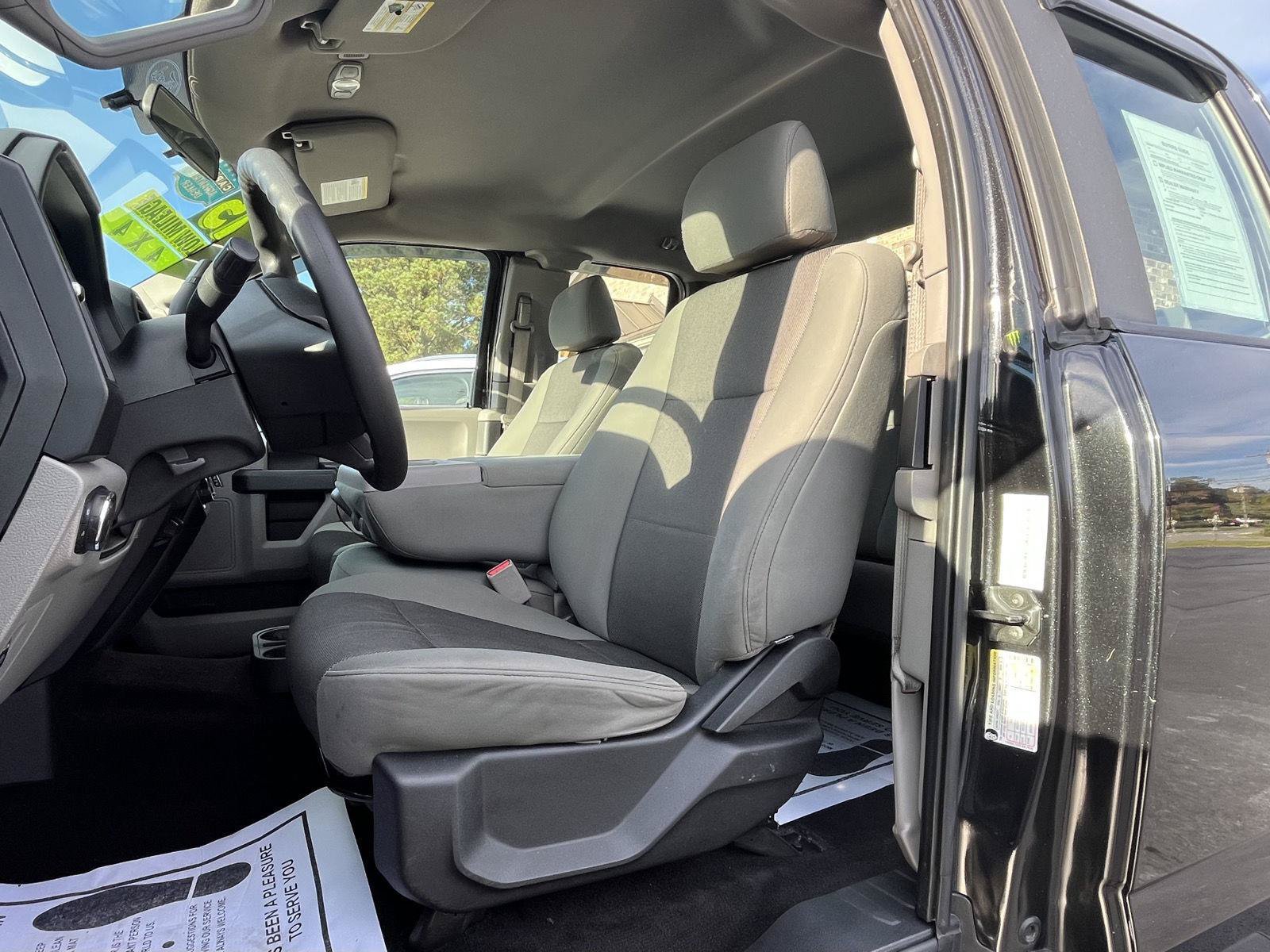 Used 2015 Ford F150 XL w/ Equipment Group 101A Mid AWD/4WD image 5