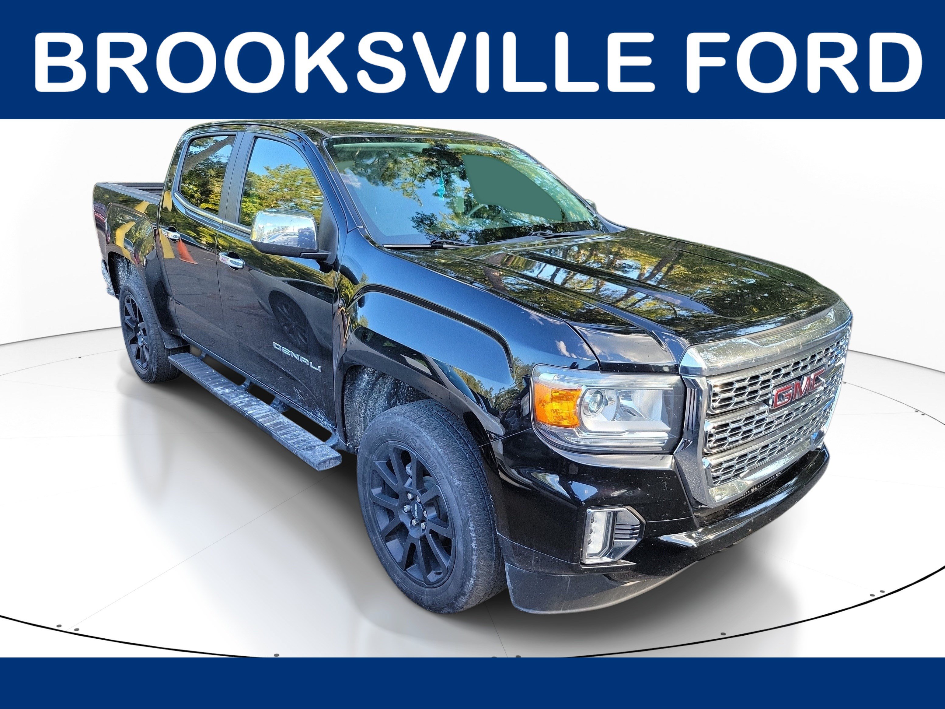 Used 2022 GMC Canyon Denali w/ Denali Black Edition Package RWD image 1