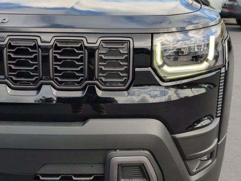 New 2026 Jeep Cherokee Limited image 10