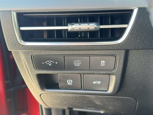 Certified 2025 Hyundai Sonata SEL FWD image 19