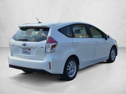 Used 2015 Toyota Prius V Three FWD image 5